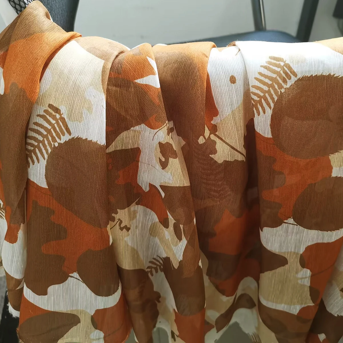 1 meter X 1.4 meter Brown Leaf Print Silk Linen Gauze Fabric Slubbed Flax Silk Lining Dress Material