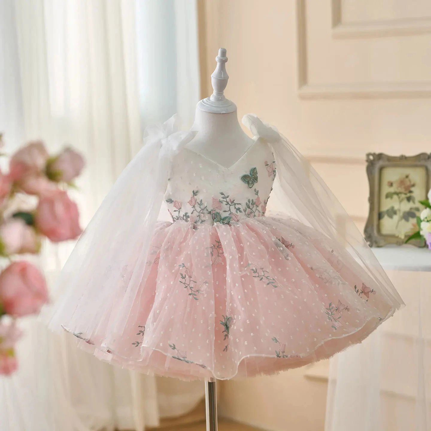 Customized Flower Girl Dress For Wedding Appliques Bow Sleeveless Knee Length Elegant Kids Birthday First Communion Gown