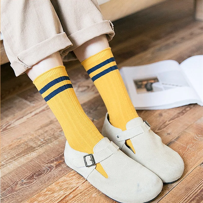 Harajuku Retro Wine Red Crew Socks Cotton Knitting Striped Long Socks Stripe Japanese High School Girls Cute Loose Socks Fashion