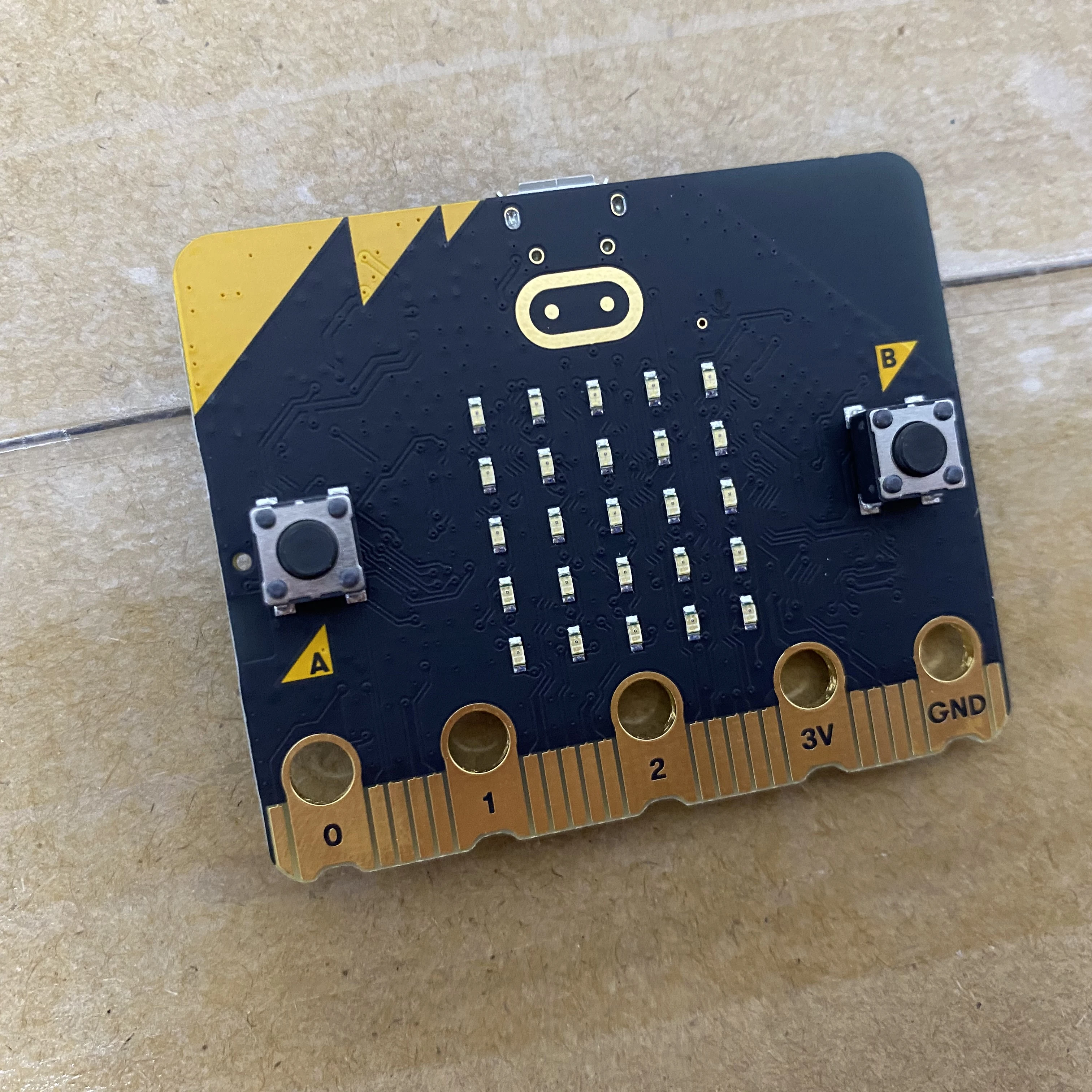 Bbc Officieel Microbit V2.2 Ontwikkelbord Met 15Cm Microusb-Kabel Voor Diy-Project Makecode Python-Programmering Stamonderwijs