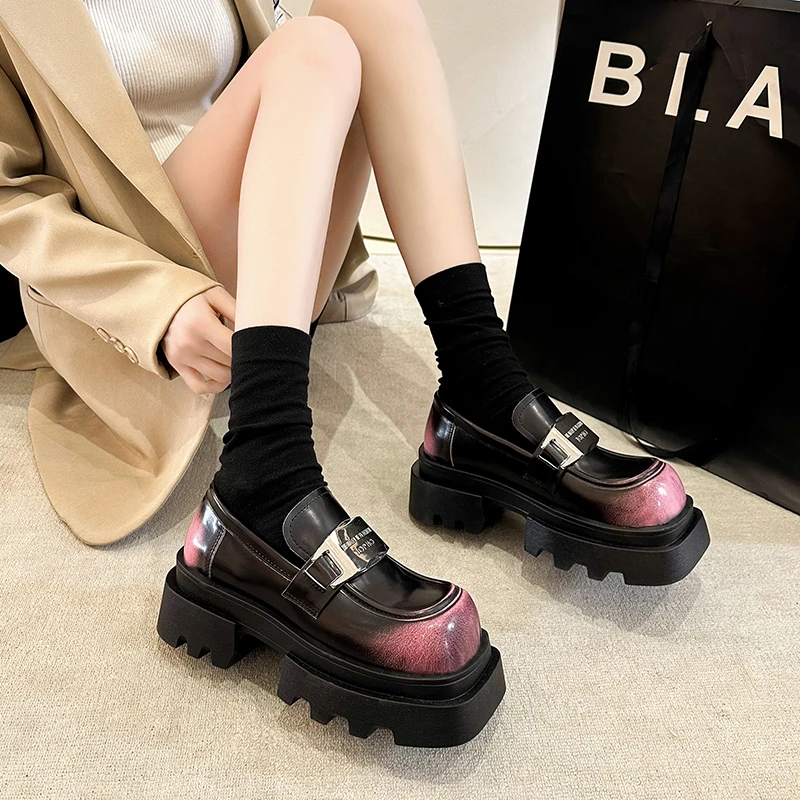 2024 Autumn Fashion New Women's Solid Color Thick-soled Metal Decorated High-heeled Low-top Shoes