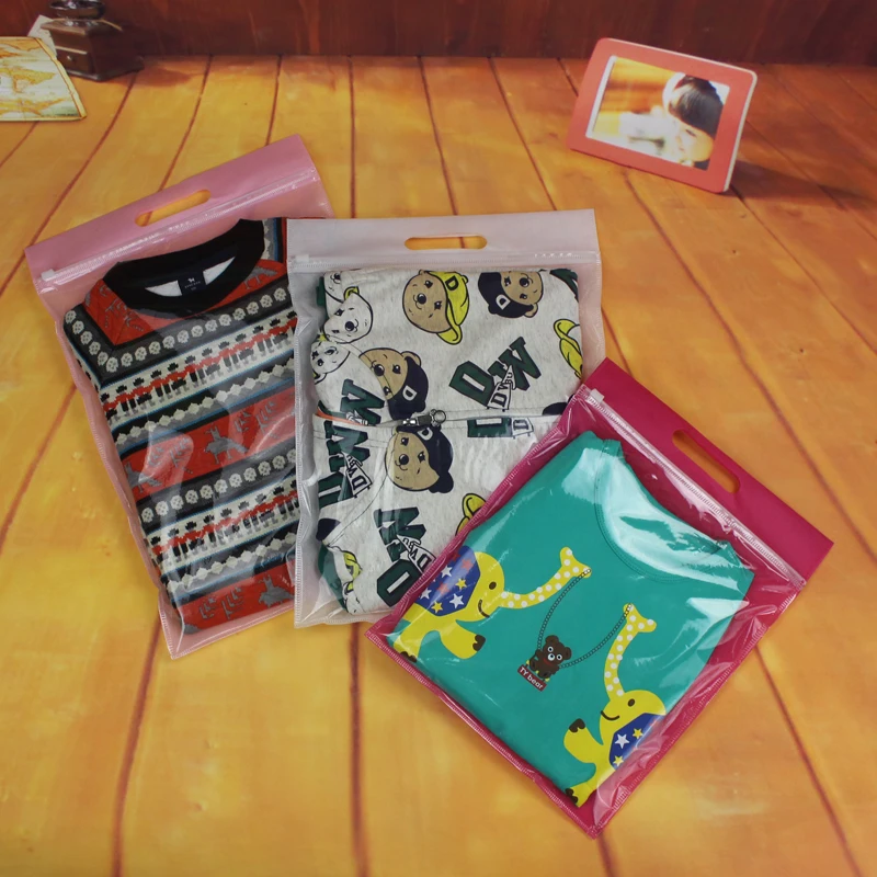 

20 pcs White/black Clothing Storage Bag Pouches Portable One-Side Clear Retail Garment Bag Non-Woven T-shirt Package Organizer