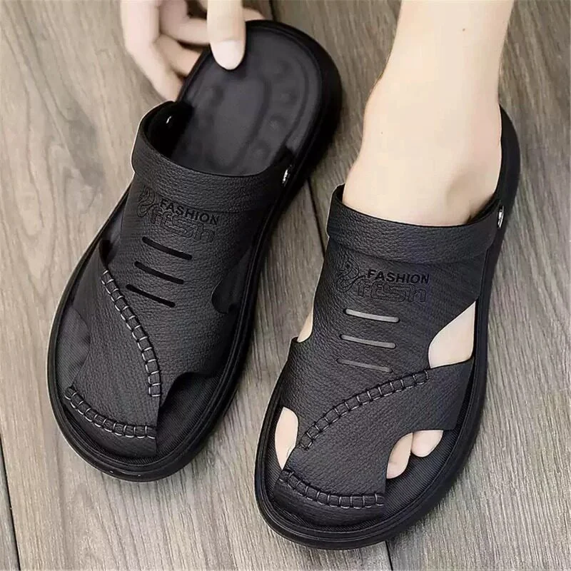 Men's Casual Sandals 2026 New Summer Beachwear Anti-slip Deodorant Driving Dual-use Soft Bottom Head Cover Slippers