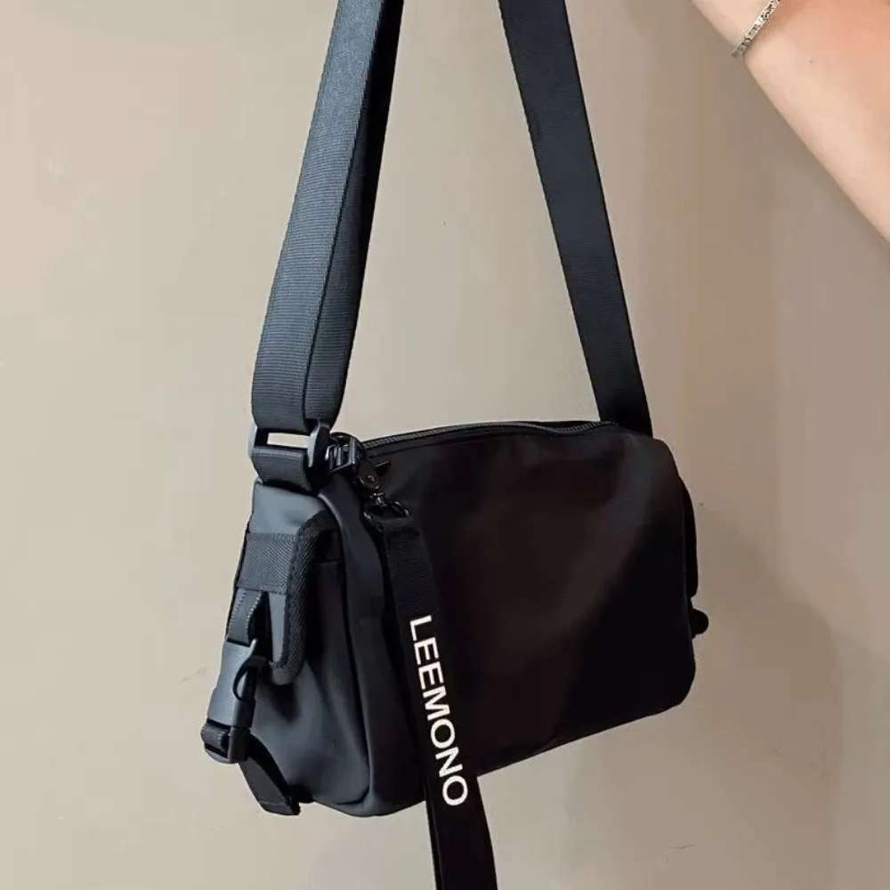 

New Versatile Shoulder Satchel Bag Waterproof Black Crossbody Bag Large Capacity Bucket Bag Unisex