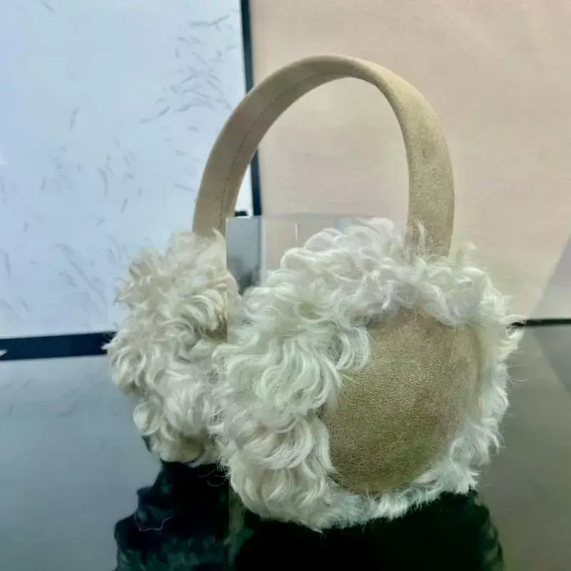 Penutup Telinga Hangat Musim Gugur dan Musim Dingin untuk Wanita Bersepeda Luar Ruangan Penutup Telinga Tebal Anti Dingin Penutup Telinga Bulu Suede Melengkung Musim Dingin