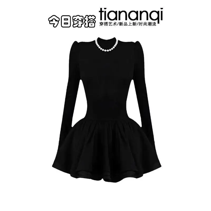 Fashion Women's Set Spring and Autumn Embroidered Knitted Cardigan Black High Waist A-line Skirt Two Piece Set view 3