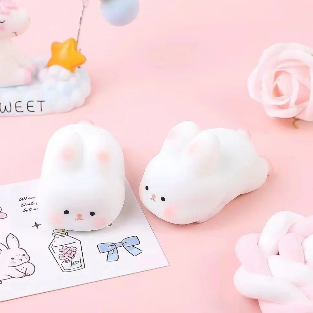 1pc Cute White Rabbit Soft Pinch to Relieve Daily Stress and Tension Decompression Fidget Girl Heart Rabbit Daily Decoration Toy