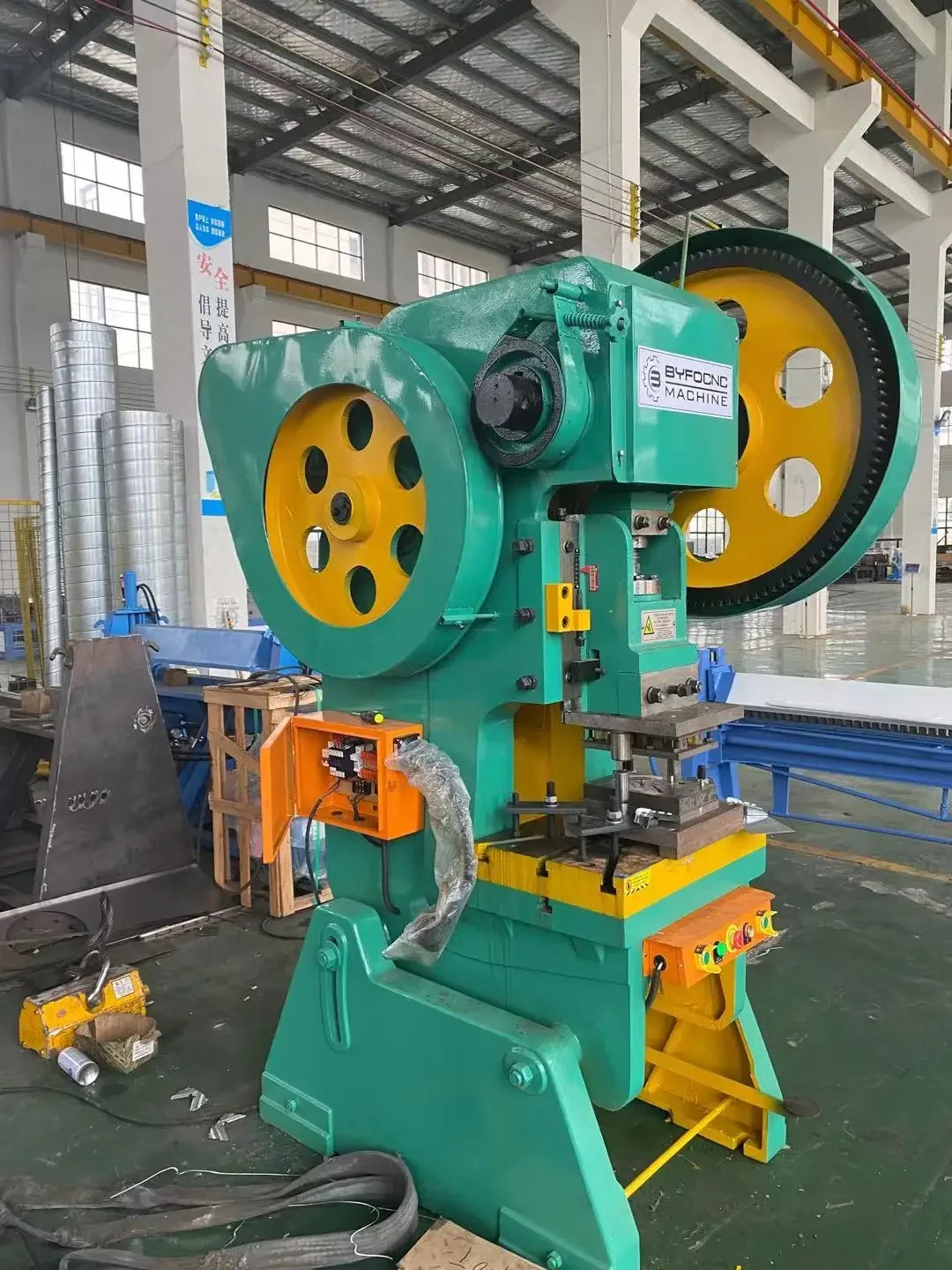 New Small Type 10 Ton -100 Ton C Crank Power Press Mechanical Pressing Punching Machine Free After-sales Service