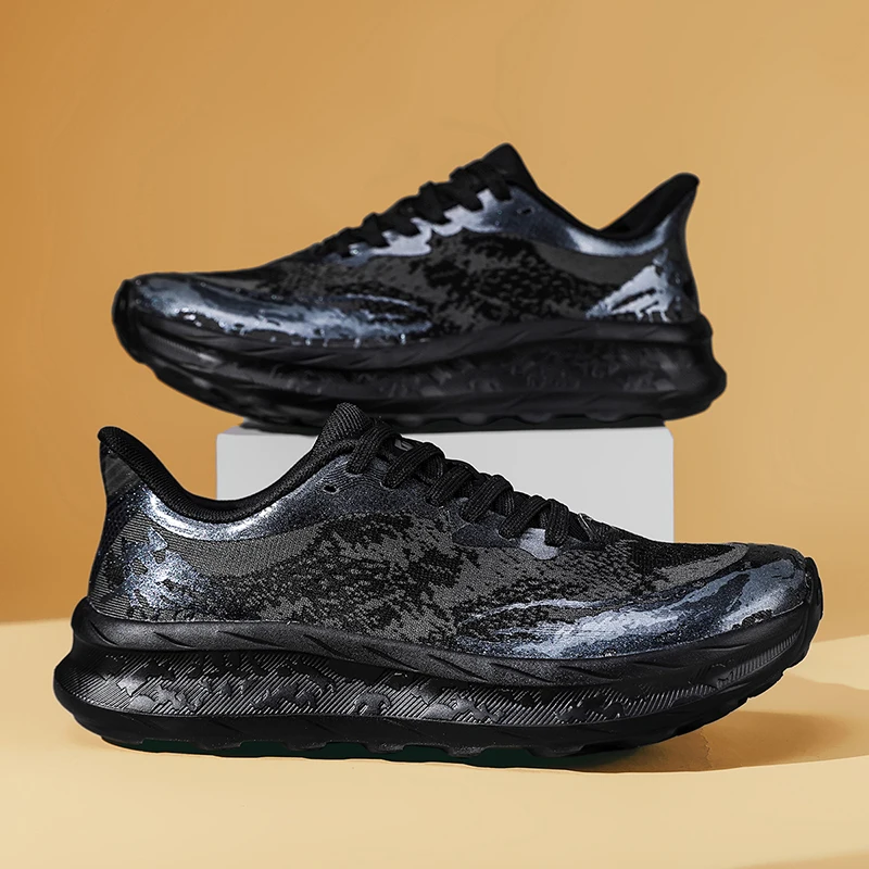 Men Daily All Match Sport Simple Unadorned Design Soft Cushioned Footbed Non Slip Wear Resistant Sole Outdoor Leisure Trainers