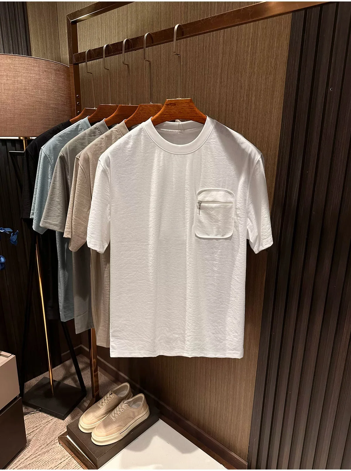 Men's Lightweight Breathable Solid Color Round Neck Short Sleeve T-Shirt