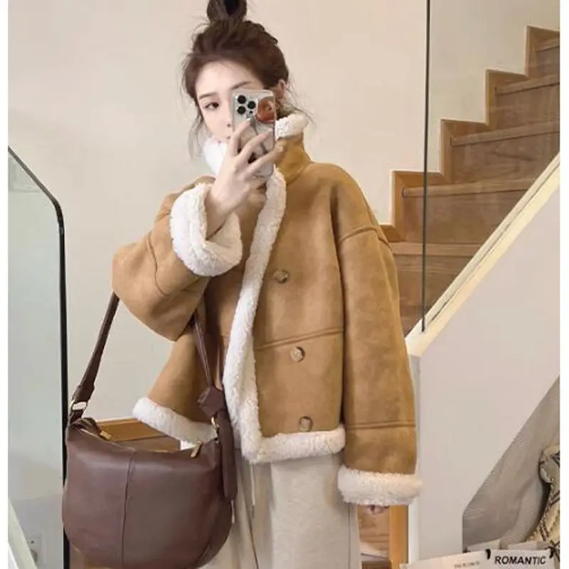 2024 New Fashionable Winter  Faux Wool Grass Coat Fake Fur Short Women's Wear Polo Collar Spliced  Overcoats T930