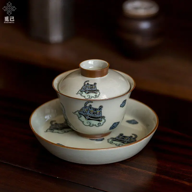 Honey Glaze Lucky Tiger Teapot Stand, Ceramic Dry Brewing Tray, Gaiwan Rest and Tea Pad for Loose Leaf Tea and Daily Tea Rituals