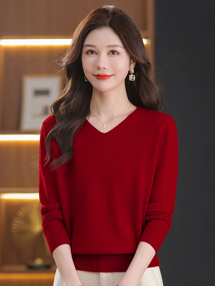 

Spring Autumn Pure Color V-Ne Woolen Knitted Sweater Women Slimming Base irt Mid-Aged Mommy Sle Breathable Warm Lightwe...