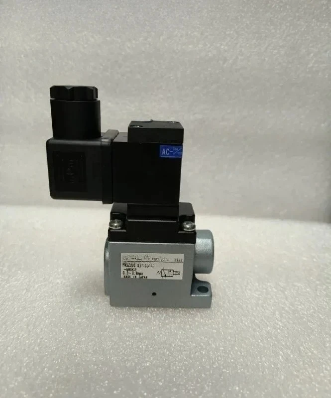 PMS2306-02-100DKLH-MK K2PMS2306b-01-D24DP-Z P-arker صمام الملف اللولبي كورودا