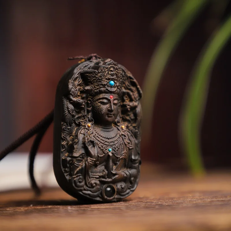 Agarwood clean bottle Guanyin Bodhisattva necklace pendant wood carving men and women Buddha couple sweater chain