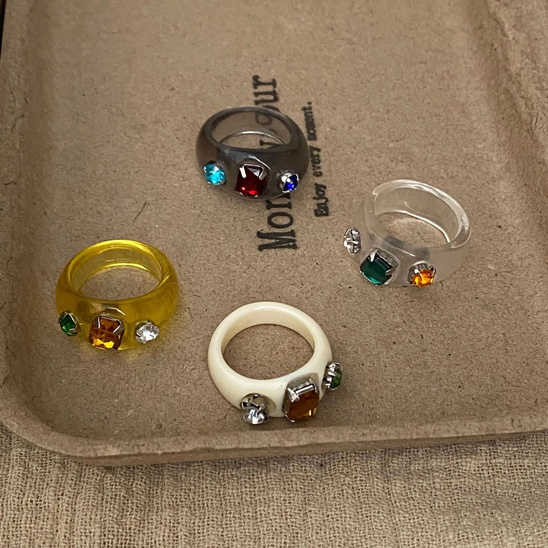

New Irregular Unique Chunky Colorful Rhinestones Transparent Acrylic Resin Ring for Women Versatile Charm Girls Party Jewelry