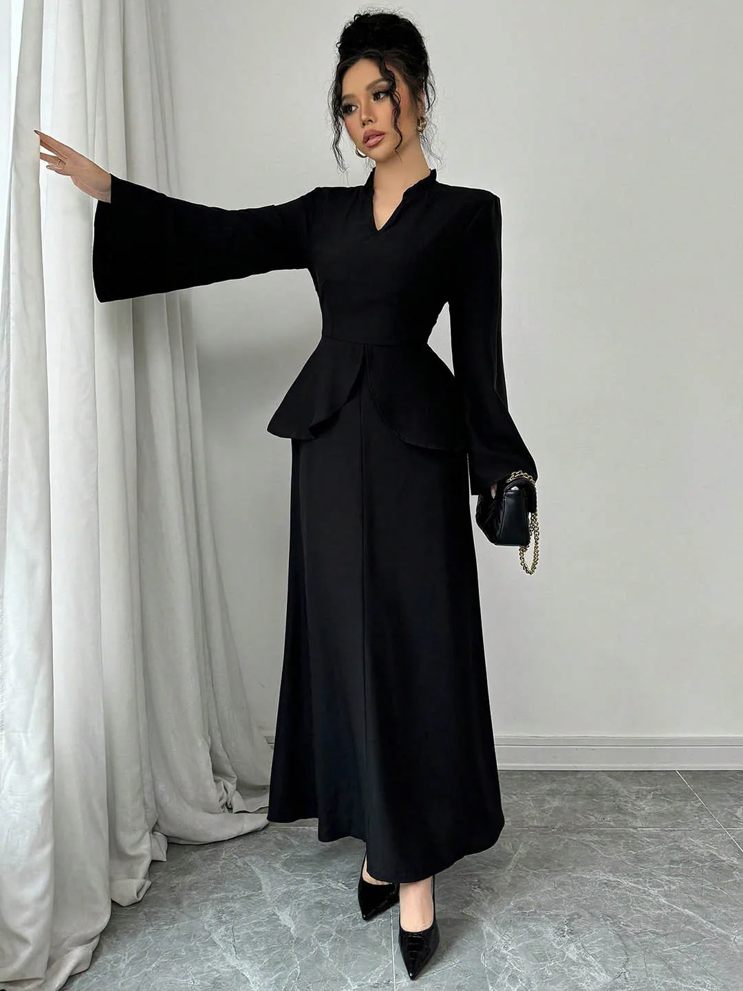 Light Luxury Lady Cloth Two-piece Set With Ruffled Waist, Flared Long Sleeves, Back Those, Slimming Effect, Black Long Wide-leg