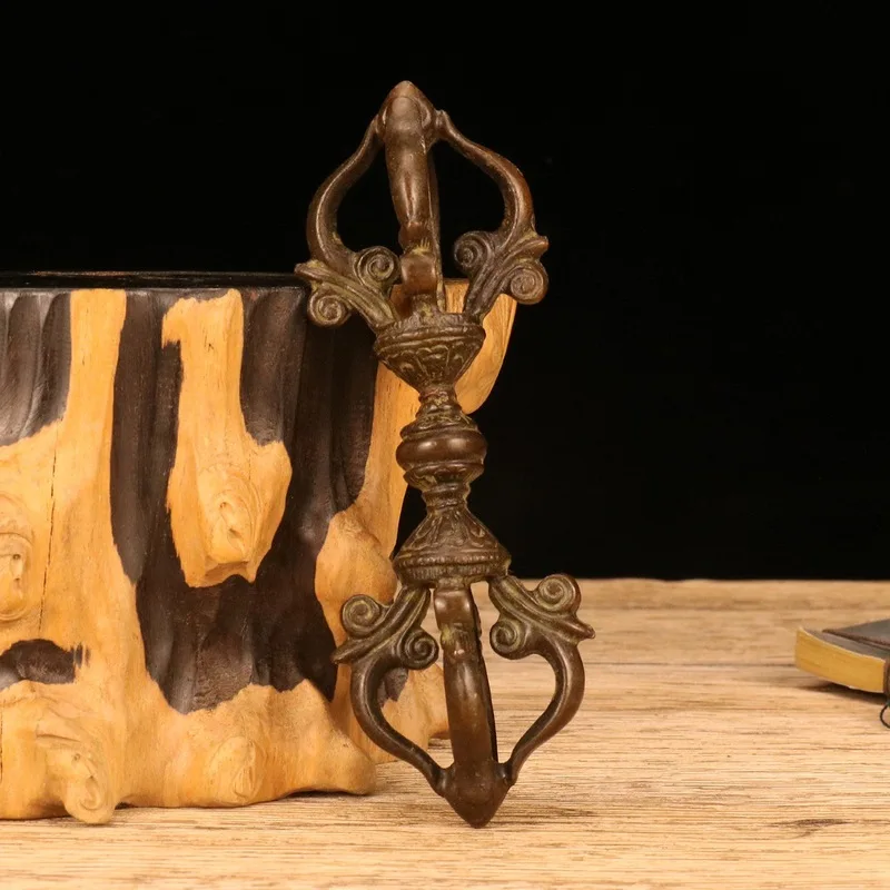 Antique-style copper scepter, esoteric ornaments, home decoration, four-pronged vajra, dharma instrument, alloy craft
