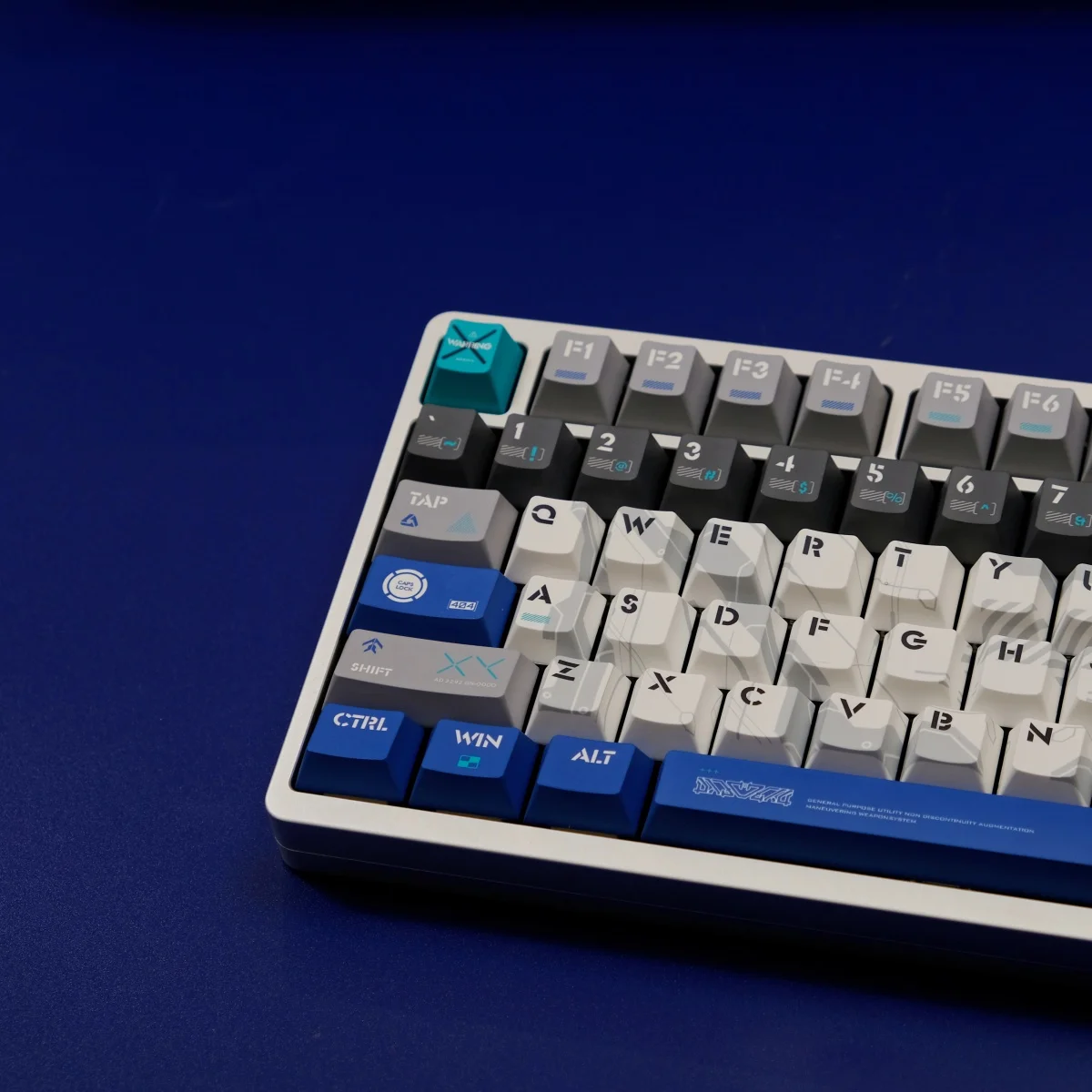 

Angel PBT Original Height, Sublimation, Mechanical Keyboard Cap Wooting Drunk Deer, Rain 75