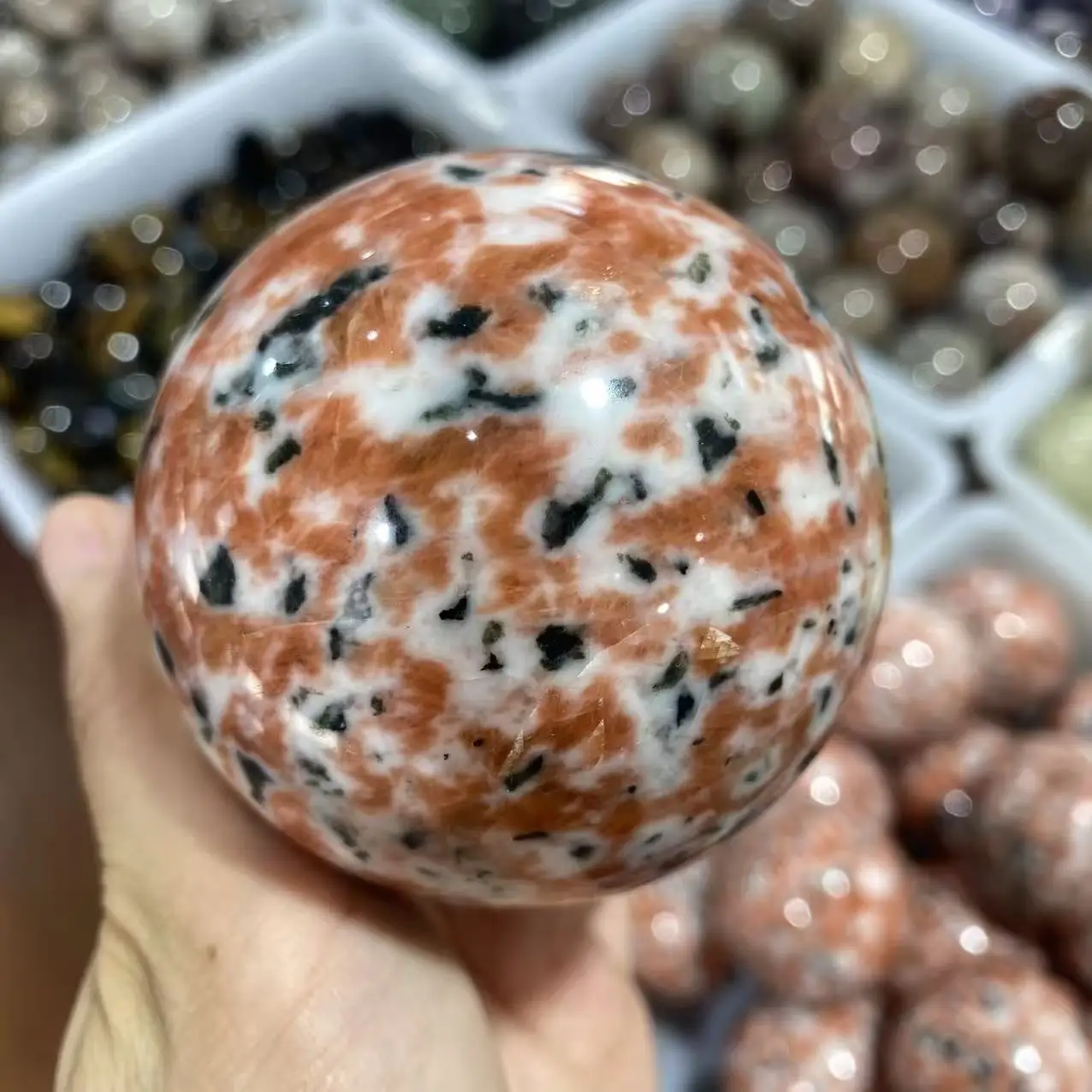 Natural Sunstone Crystal Quartz Energy Sphere, For Spiritual Healing, Home Decoration, Divination And Meditation, As Well As a G
