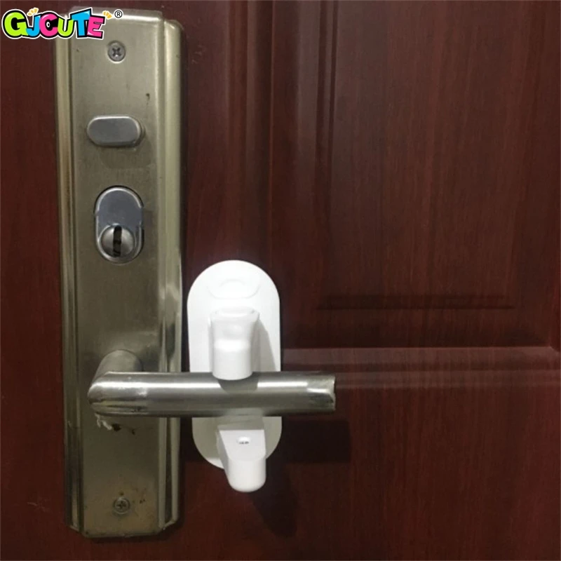 1Pcs Plastic Baby Safety Door Lever Lock Self Adhesive Blocker Handle Jammer Prevent Kids To Open Bedroom Bathroom Kitchen Door