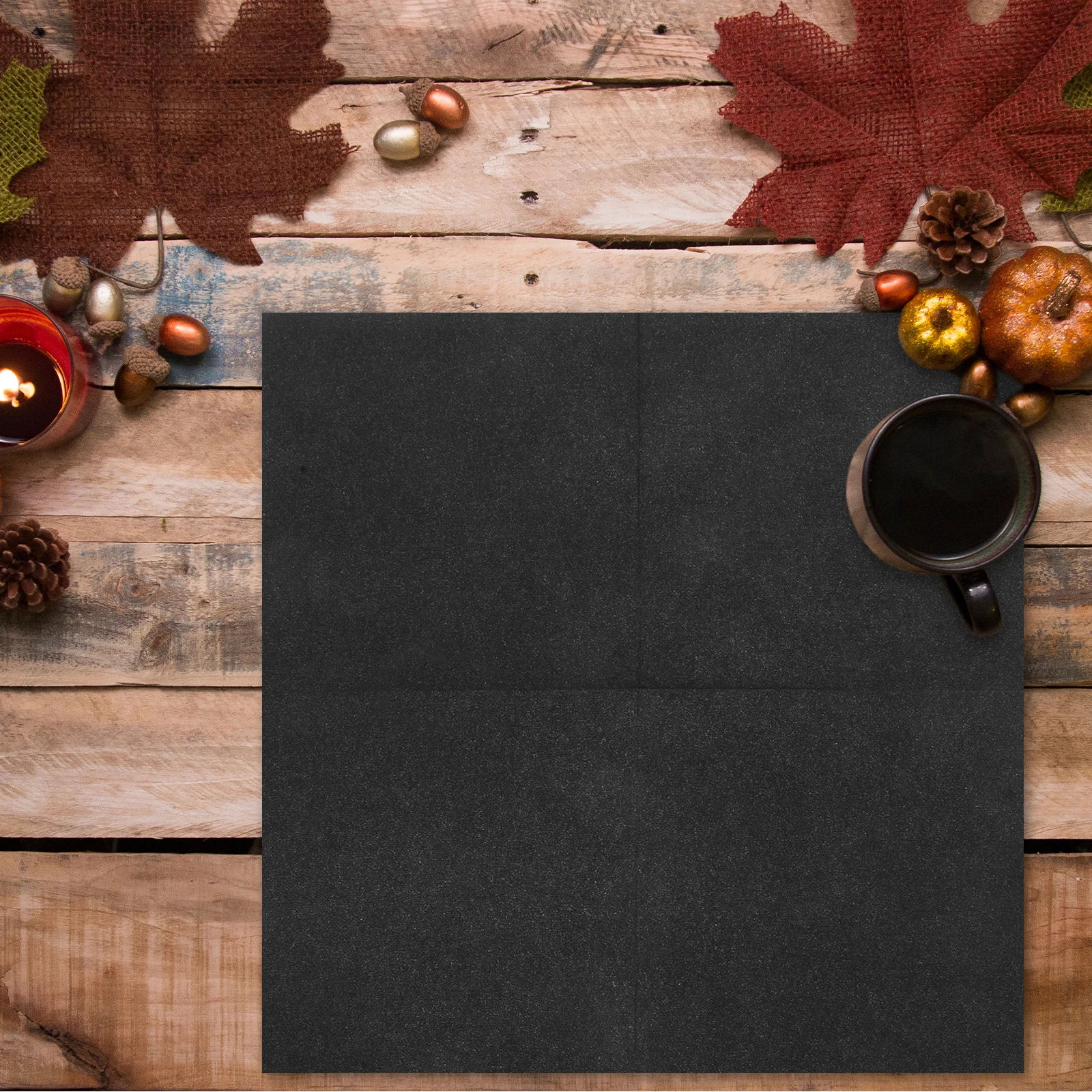 Tovaglioli di carta neri senza polvere da 50 pezzi 25x25 cm Forniture per feste in hotel usa e getta Tovaglioli decorativi per le vacanze Assorbimento avanzato