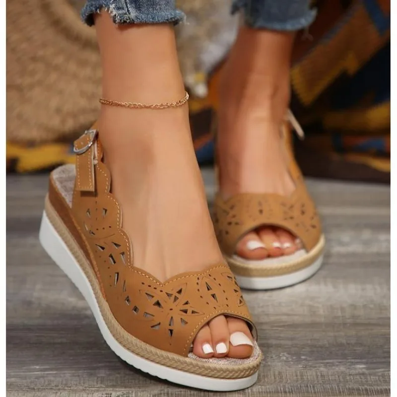 

New Women Fashion Platform Sandals Summer Peep Toe Wedges Gladiator Sandals Woman Non Slip Thick Soled Beach Shoes