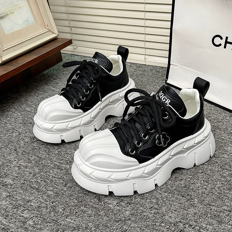 

Fashion Height Increase Chunky Sneakers Outdoor Casual Women Sports Shoes Breathable Fitness Platform Shoes New Walking Trainers