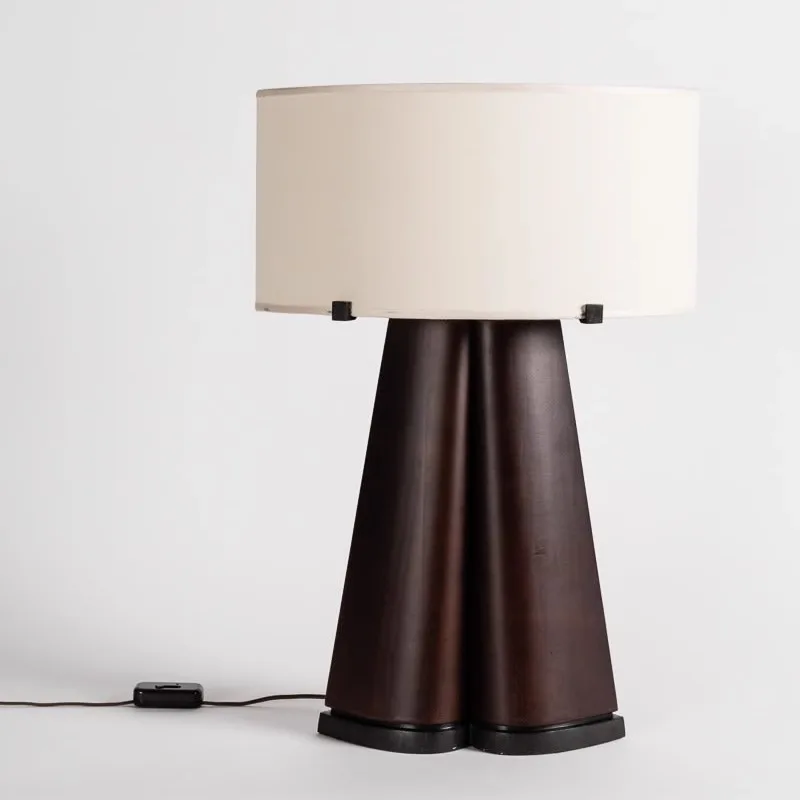 Retro- Handmade Leather Creative Designer Villa Living Room Custom Hotel Front Desk Table Lamp