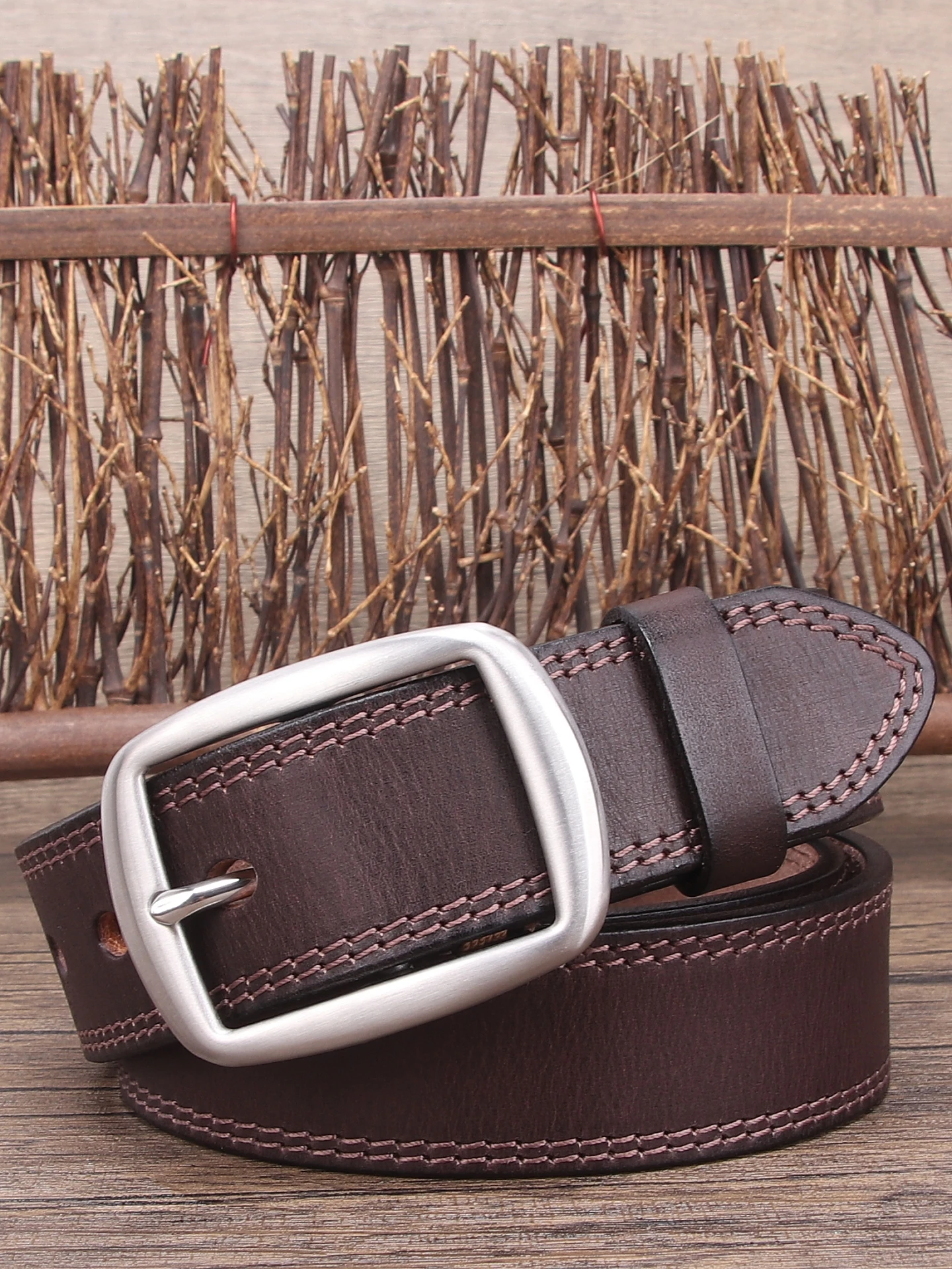 手作りのヴィンテージレザーベルト、女性用カジュアルワイドスタイル、シルバーバックル付き、ジーンズやその他の服に最適です。