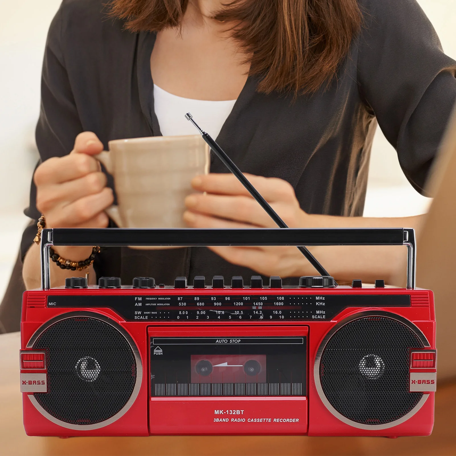 

Cassette Tape Player Recorder Battery Operated USB Slot Speaker Radio Cassette Player Recorder for Outdoor