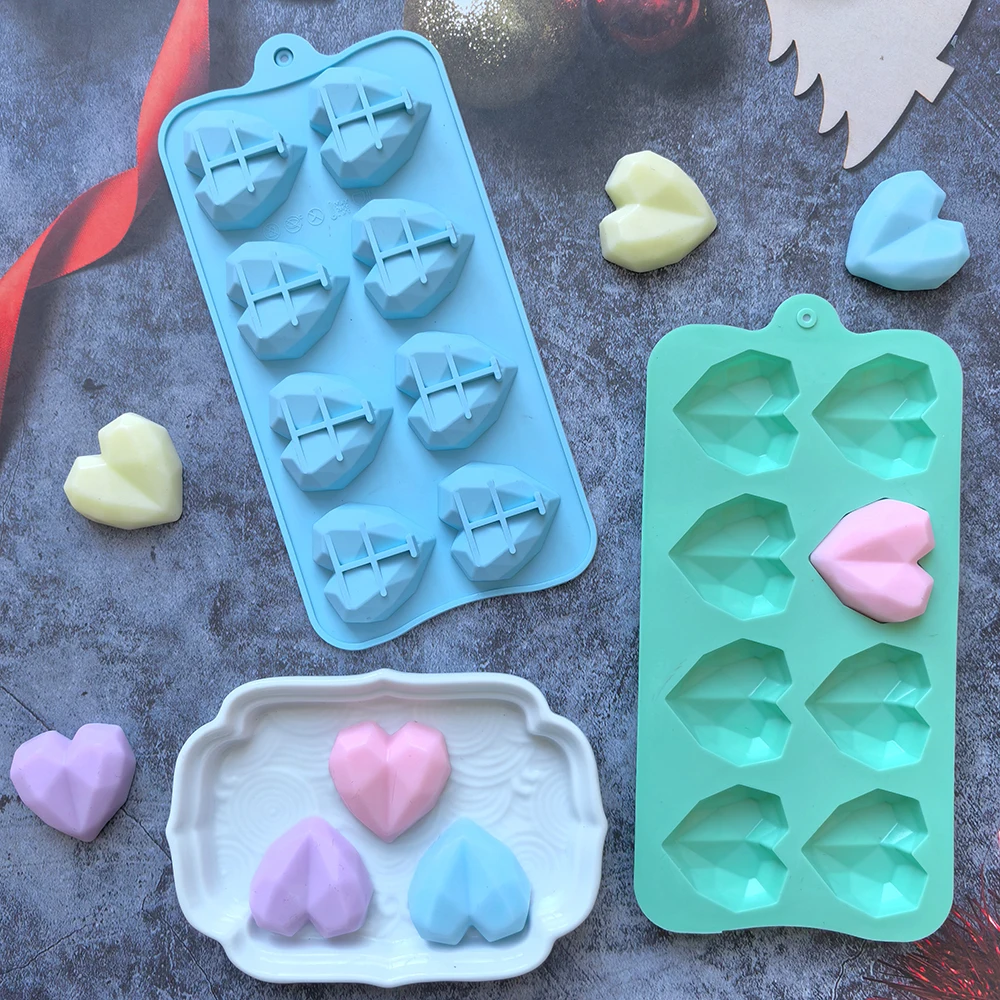 1 piece silicone mini 8-cavity diamond heart candy silicone mold, used for baking, heart-shaped ice cookies Valentine's Day cand