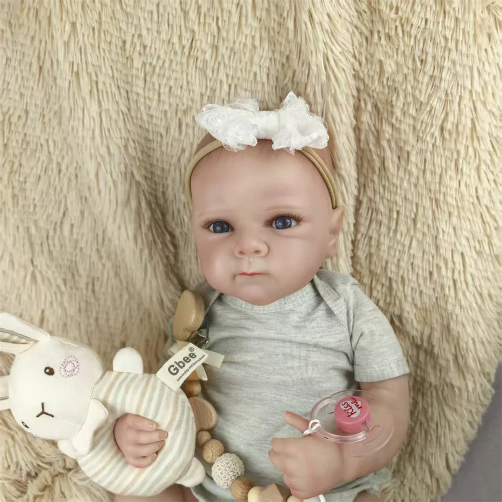Realistic Reborn Dolls - 50cm Lifelike Newborn Girl, Real Life Dolls with Soft Weighted Body, Real Baby Reborn Gift Set