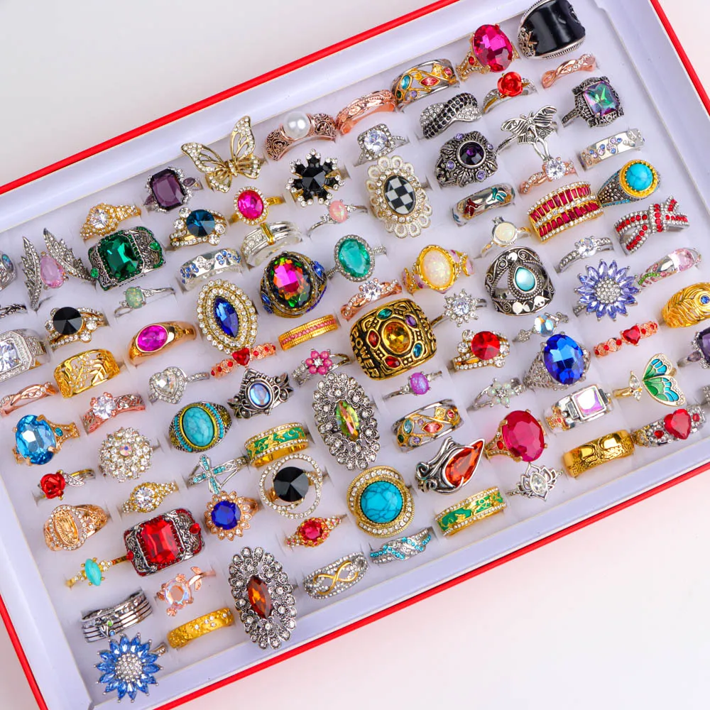 

20Pcs/Lot Fashion Luxury Shiny Rhinestone Rings for Men Women Bohemia Blingbling Jewelry Party Accessories Gifts Mixed Style