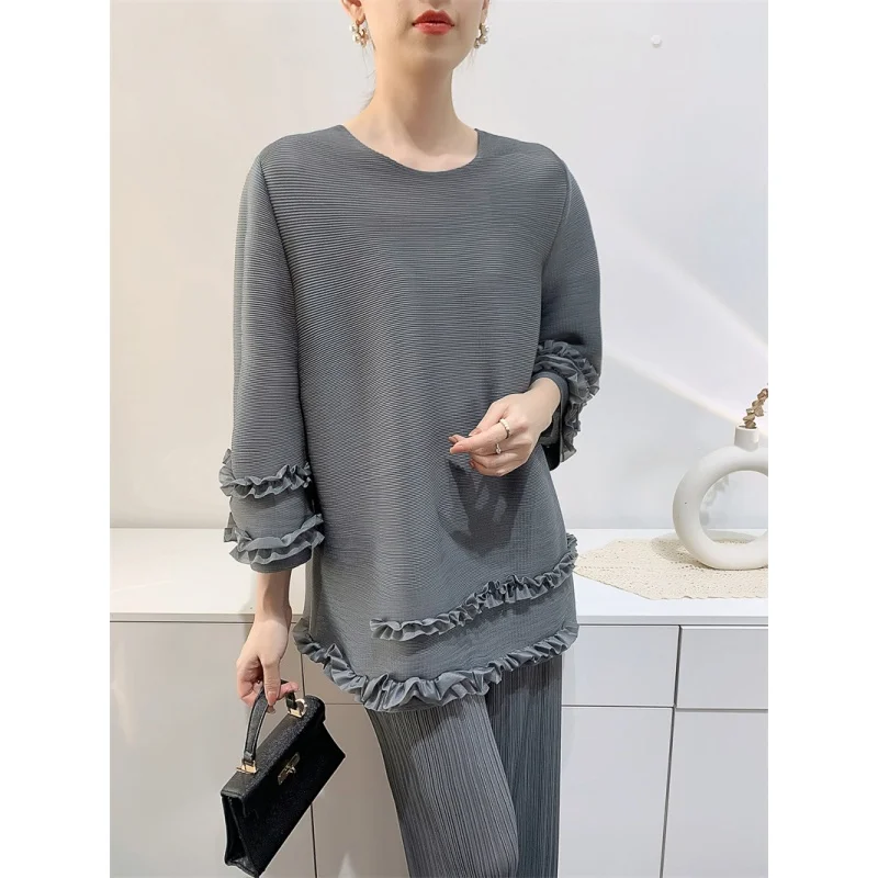 MIYAKE Pleated Style Spring and summer new pleated top with lace design T-shirt, toothpick pressed pleated clothes niche [S-747]