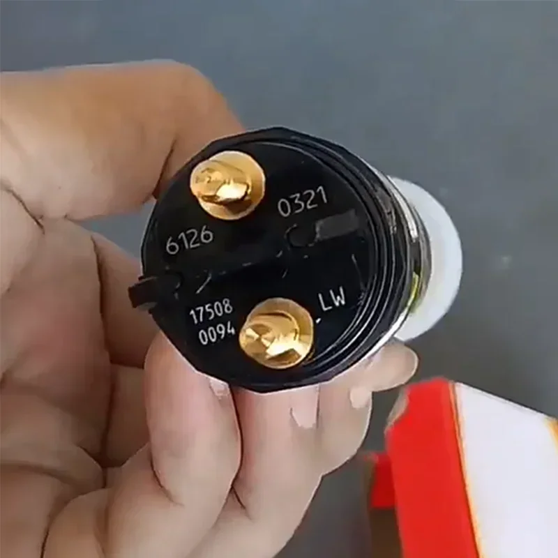 Vruchwagenonderdelen 200v10100-6126 محرك العلامة التجارية حاقن حاقن الجمعية ل Sinotruk Howo T 7H T 5G Sitrak C 7H Vrawdwag #3