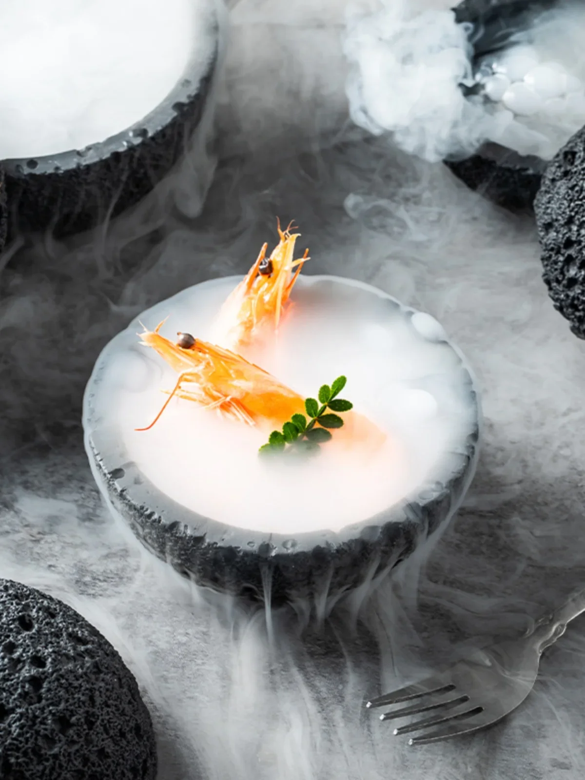 Planet bowl molecular cuisine creative imitation volcanic stone ball plate with round smoker and black tableware