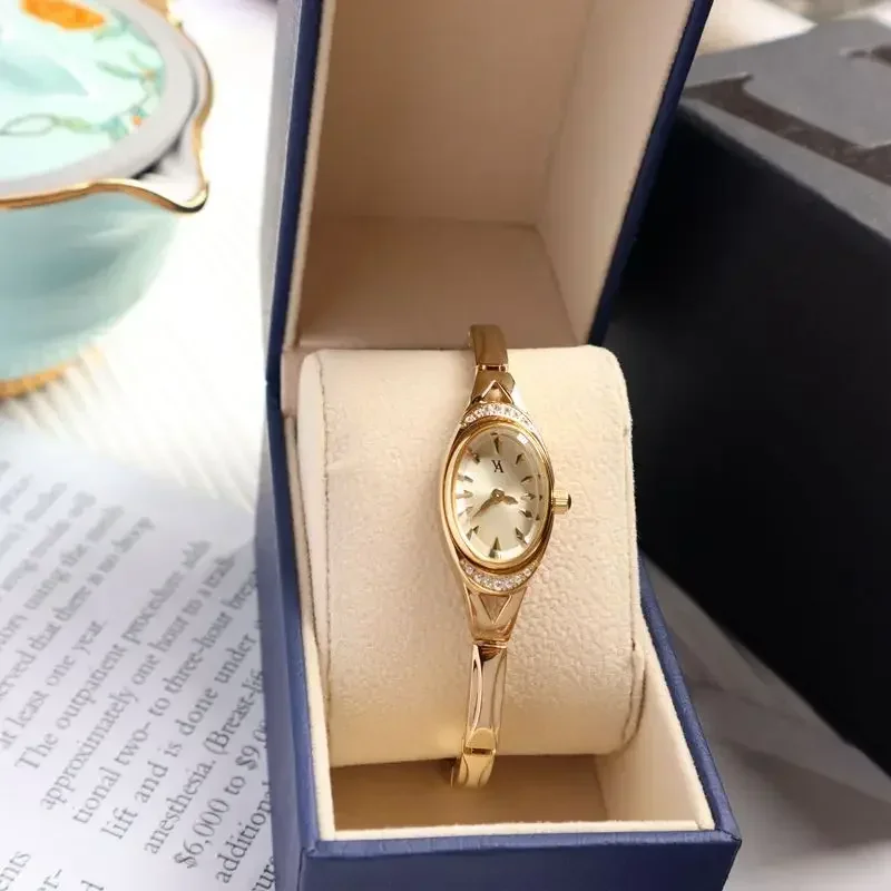 

2024 new women's watch Japanese movement brand luxury fashion Diamond Bracelet Watch women's quartz watch gift for Valentine