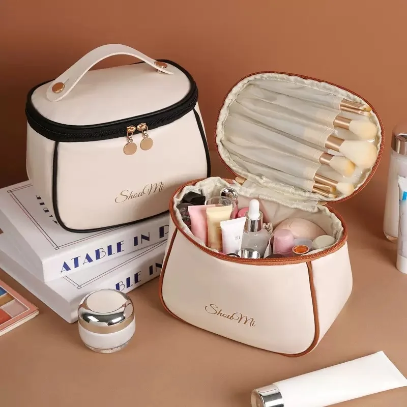 1 PC Waterproof PU Cosmetic Bag, Multi-Functional With Handle, Large Capacity and Portable Travel Makeup Storage Bag