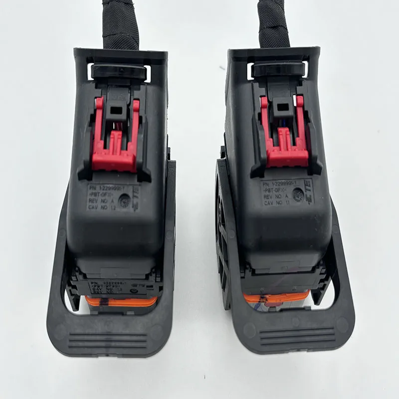 65 Pin Automobile Waterproof Connectors Parts Engine Computer Board Plug For Geely Borui Bo Yue Dihao 1-2299991-1 PBT GF30