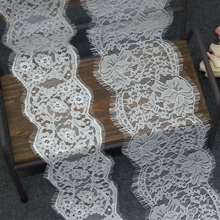 Exquisito encaje de pestañas de exportación, accesorios de ropa DIY, velo, decoración de boda, material de extensión de costura, precio de 3 metros