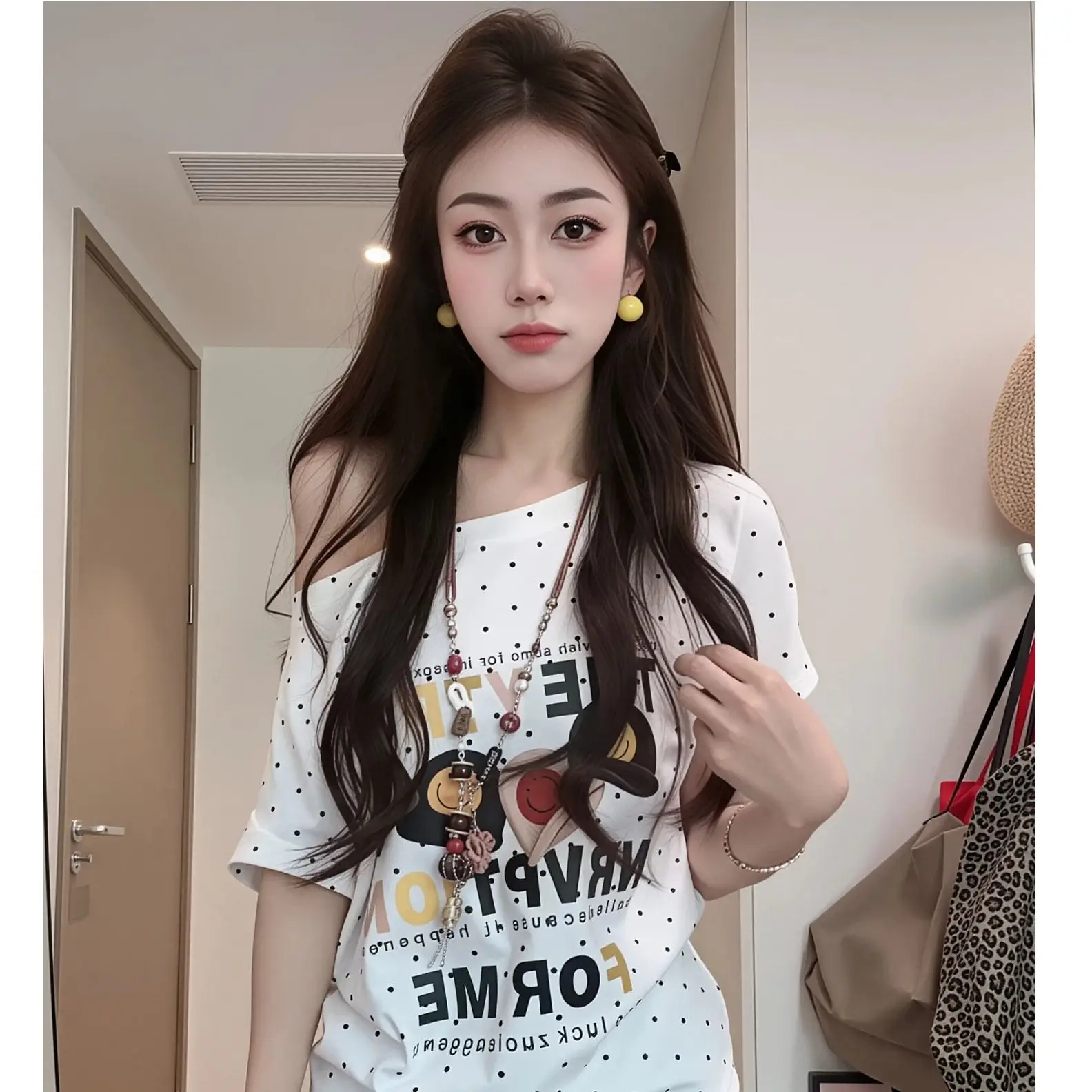 American Style Short Sleeve Shoulder Bared T-Shirt Women Summer Loose Slimming Sexy Girl Design Unique Top Match All