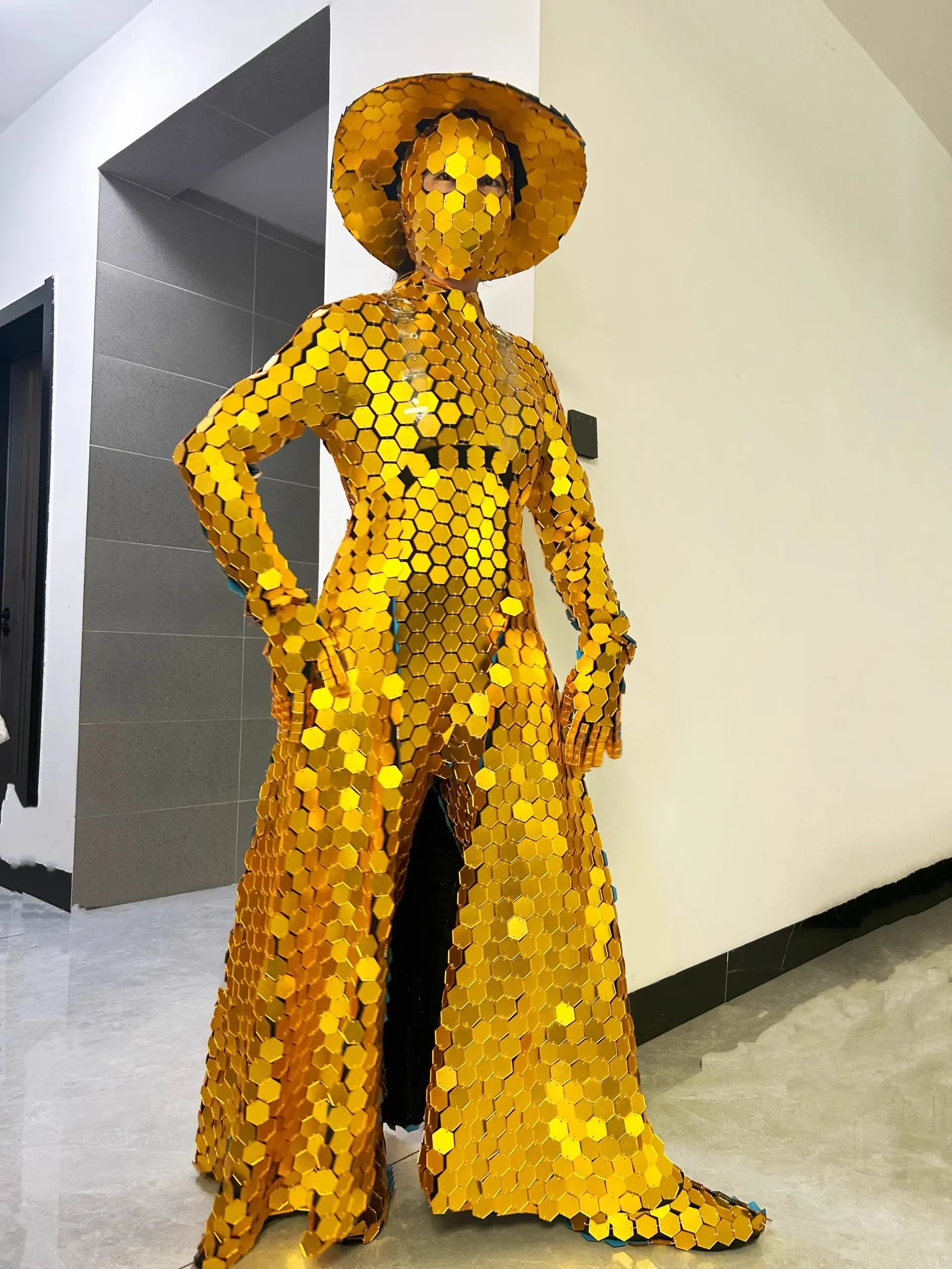 

Gold Mirror Costume Women Carnival festival event show DJ Dance Wear Dress Club Party Outfit