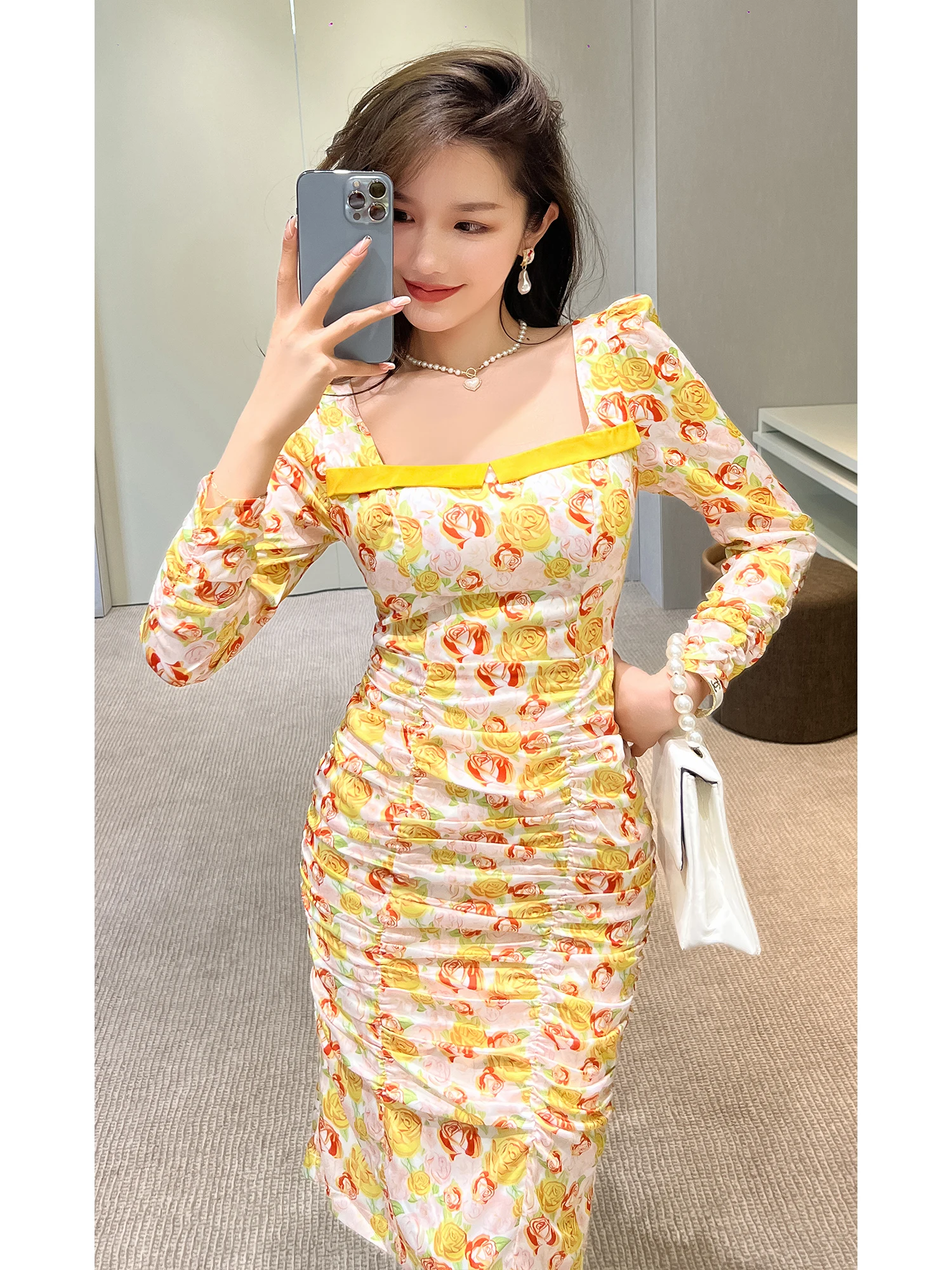 Celebrity temperament rose print slim fit belly-covering dress autumn floral hip-wrapped tea break long dress