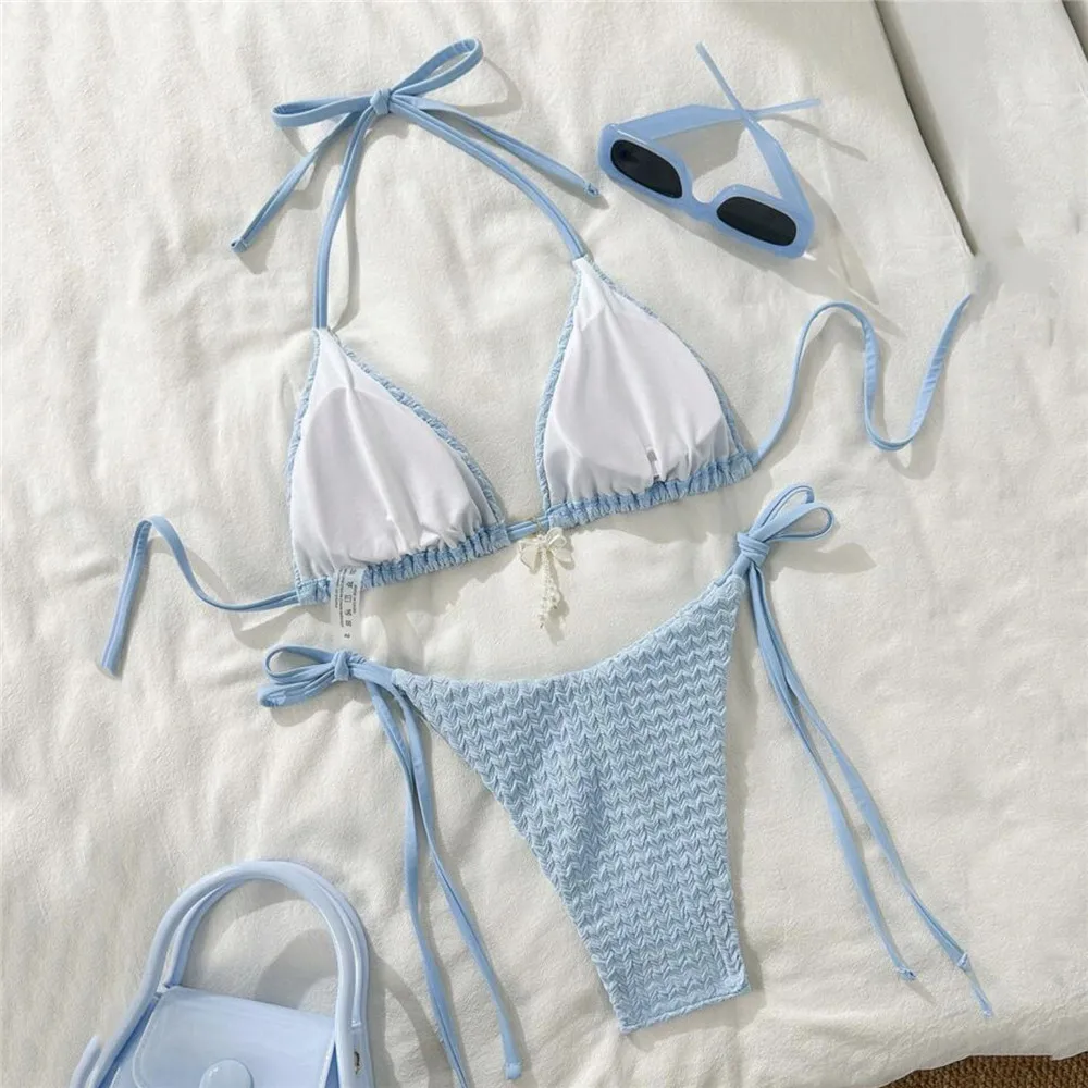 السماء الزرقاء حبة القوس ملابس السباحة الرسن سلسلة مثلث بيكيني مايكرو ثونغ مثير ملابس السباحة النساء 2025 ثوب السباحة البيكينيات مجموعات دي Mujer
