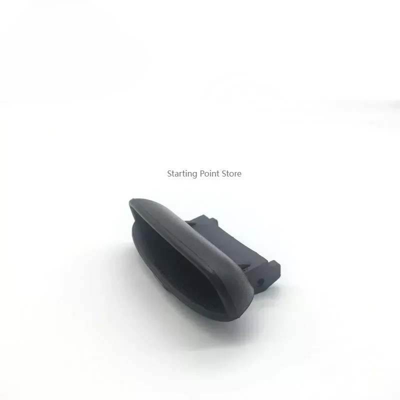 Suitable for Honda's eighth generation Civic Siming central armrest cover plate locking buckle 83451-SNA-A01