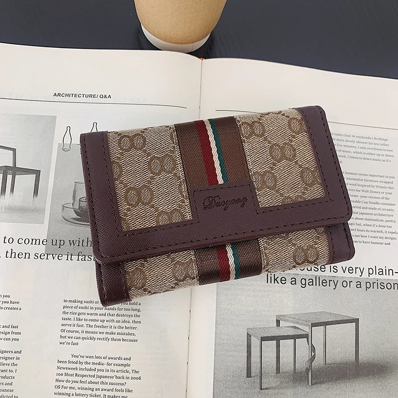 

Fashionable Women's Wallet, Durable Light Luxury Brand with Compact Storage and Niche Design Features