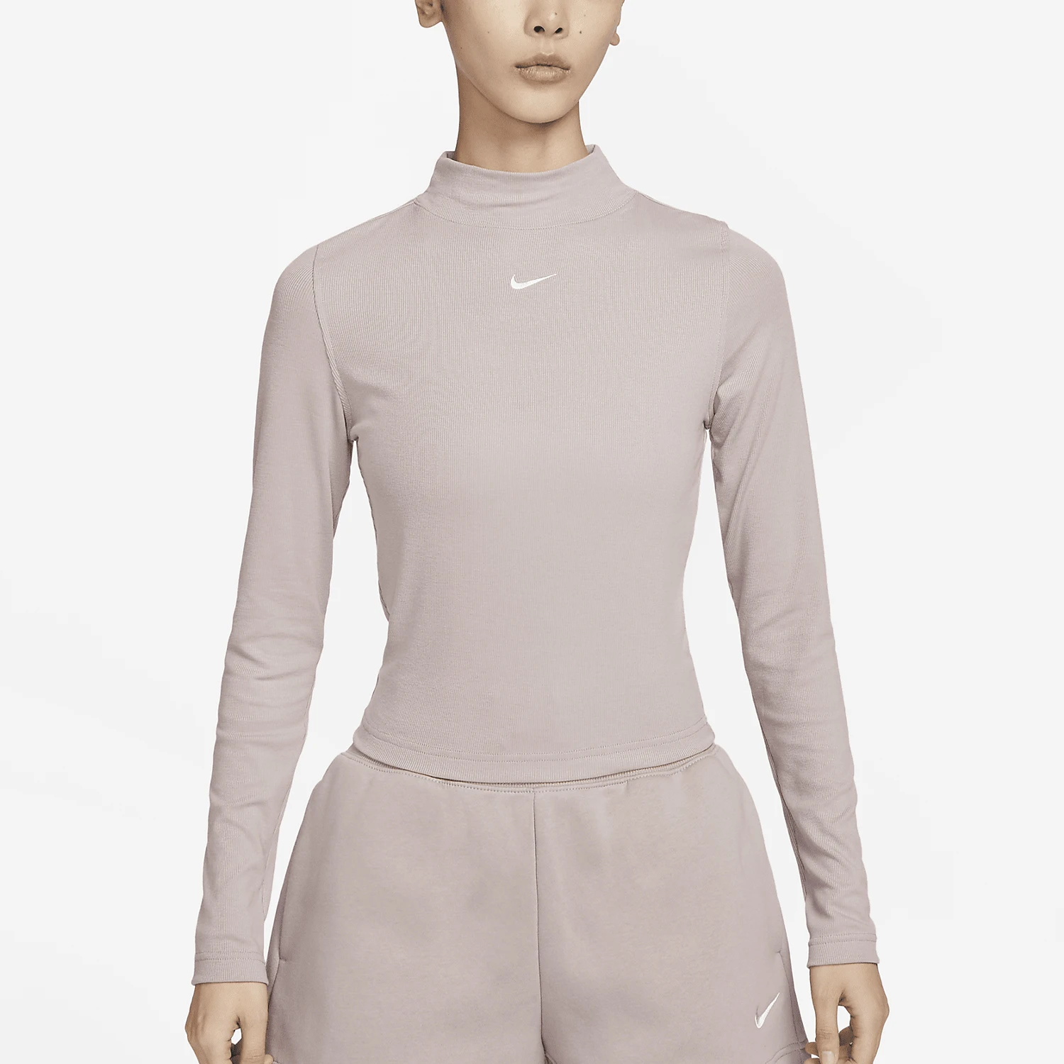 Nike Authentic 2025…