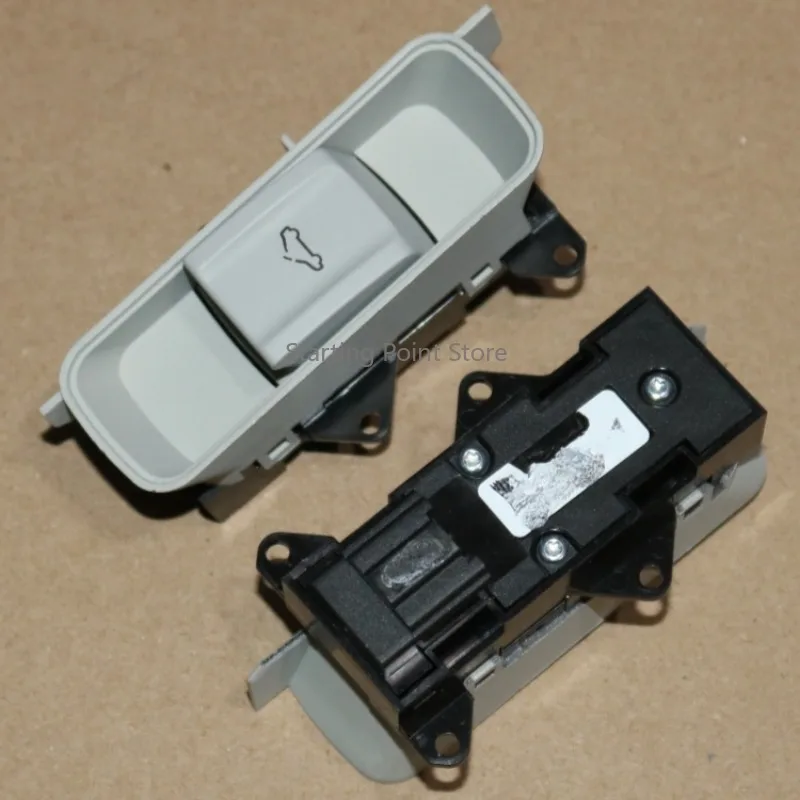 Suitable for 13-20 Audi Q3 Sunroof Curtain Rolling Curtain Switch Key Sliding Switch 8X0/8VD 959 613