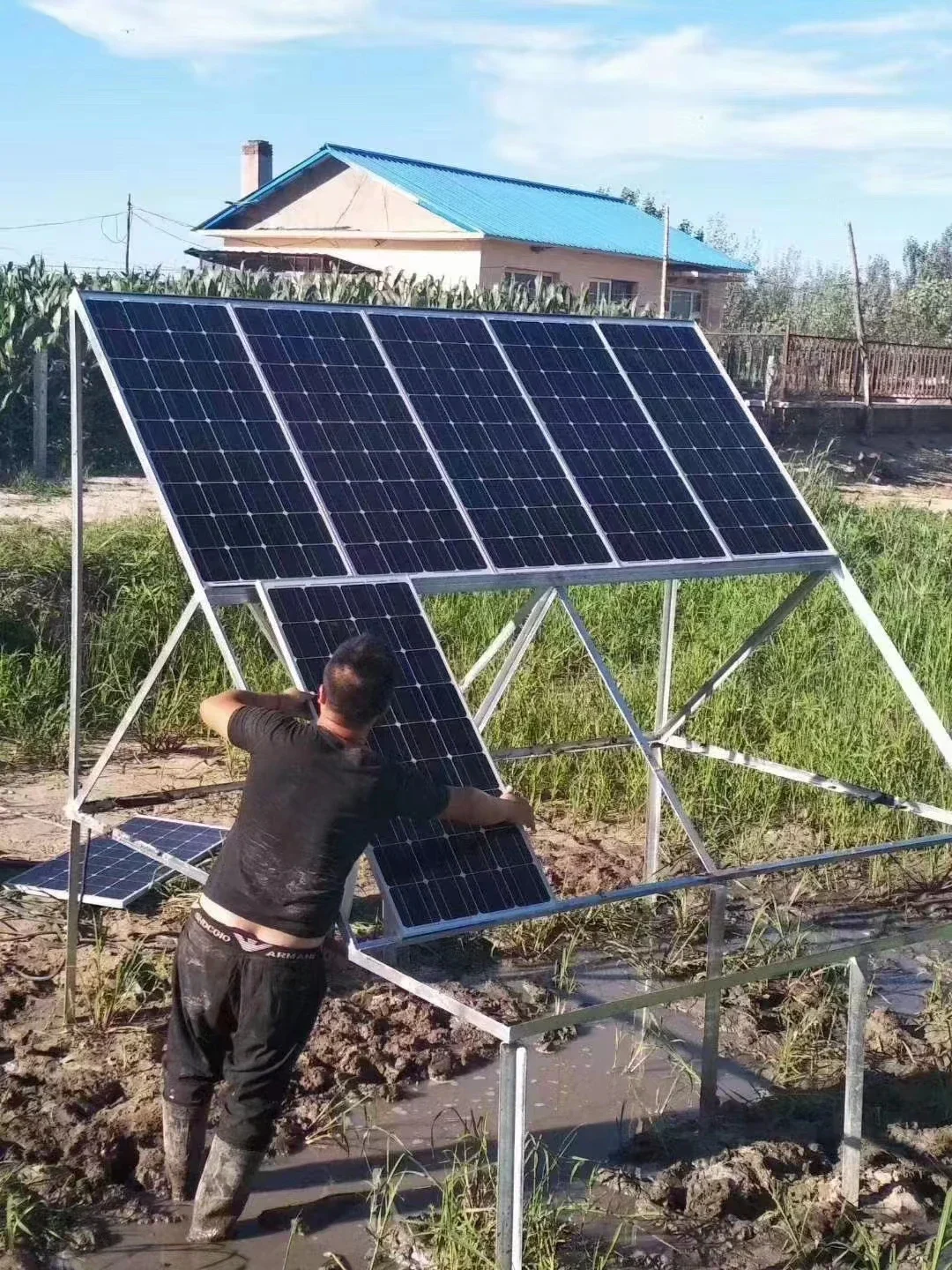 YYHCLow price Solar water pump, solar pump system for agriculture irrigation